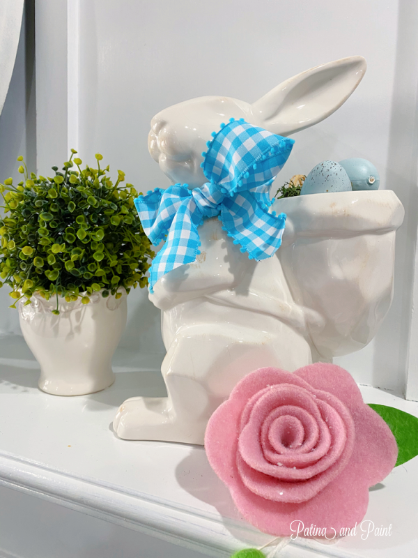 White rabbit, flower, plant