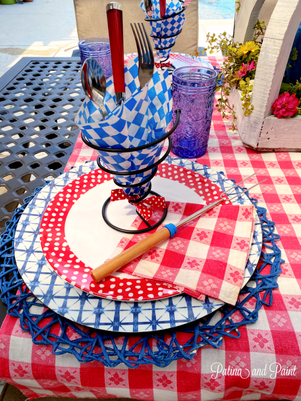 red, blue place setting